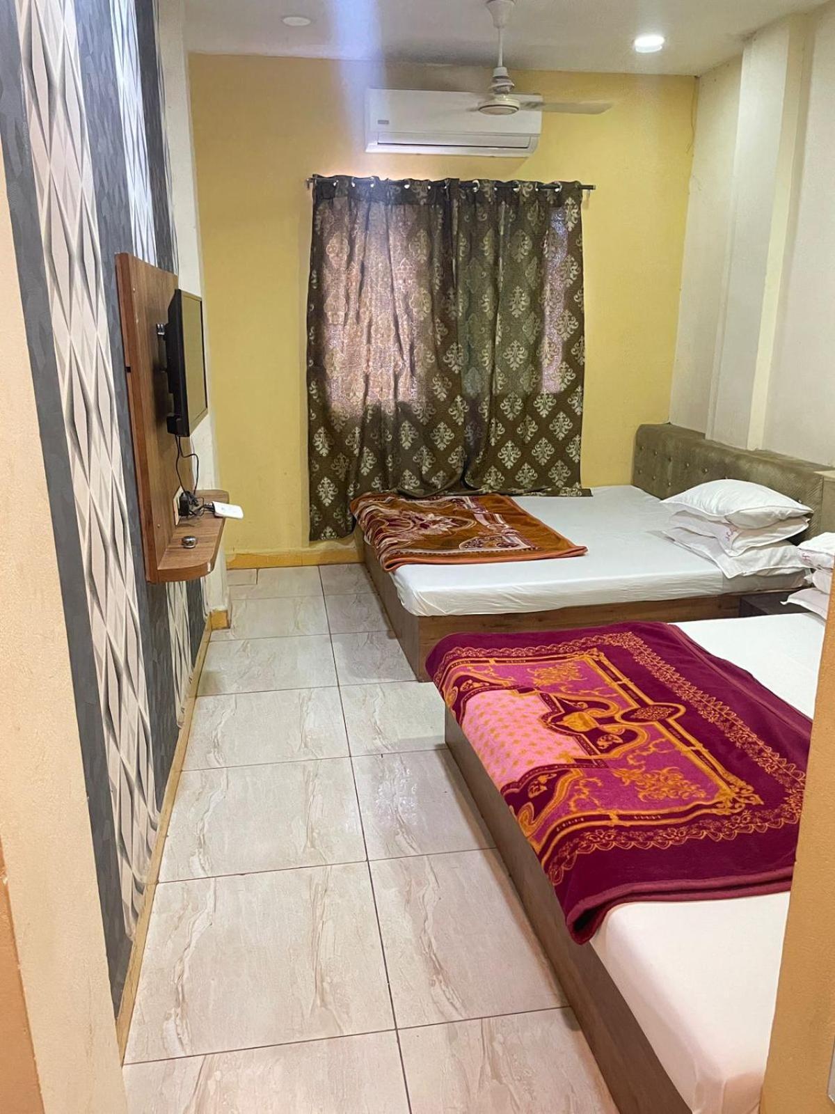 Hotel Amritam Inn Ujjain Eksteriør bilde